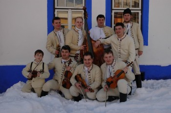 Strýci-a-fašank-1